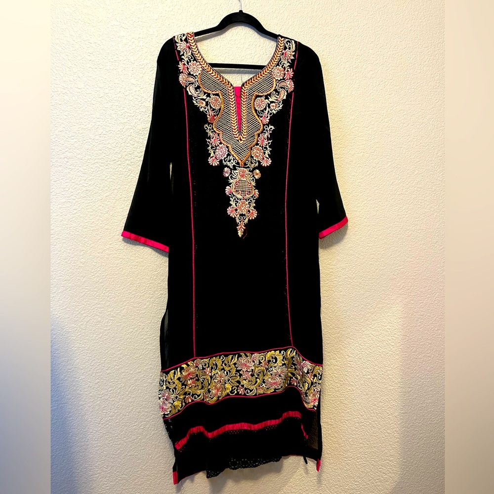 Indian Pakistani kurta
